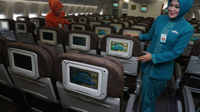 Layanan penerbangan umrah garuda indonesia