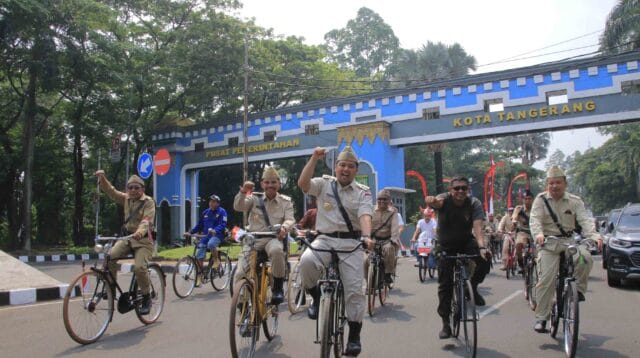 Puluhan ribu masyarakat memeriahkan pembukaan Tangerang Digital Festival 2023, yang digelar Pemkot Tangerang melalui Dinas Komunikasi dan Informatika (Diskominfo), Sabtu 12 Agustus 2023. Sejumlah stand kolaborasi antara edukasi, informasi, dan digitalisasi ekonomi di Kota Tangerang pun tersaji di 100 lebih stand yang dibuka. Acara dilaksanakan hingga 13 Agustus 2023 yang ditutup dengan konser dari Kangen Band.