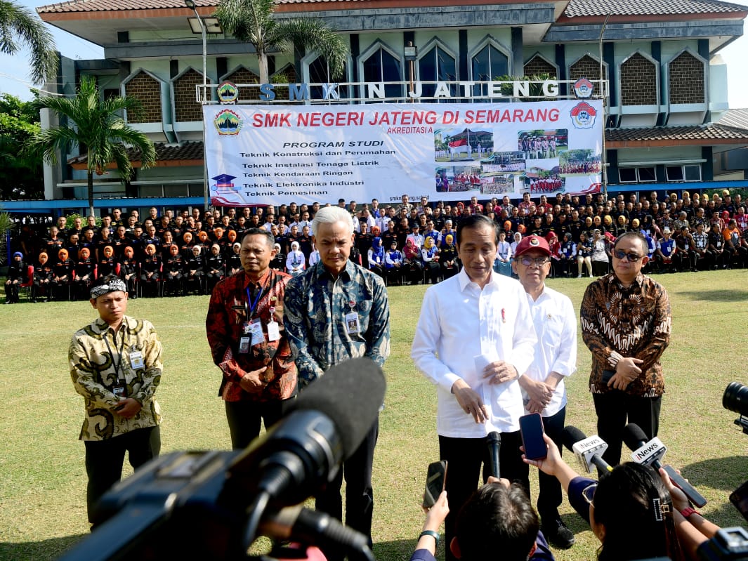 Presiden minta warga gunakan transportasi publik