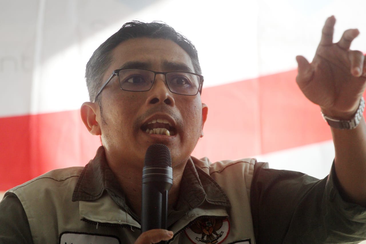 Masalah polusi udara yang belum terkendali di wilayah Jakarta dan sekitarnya mendesak untuk segera ditangani dengan langkah-langkah jangka pendek