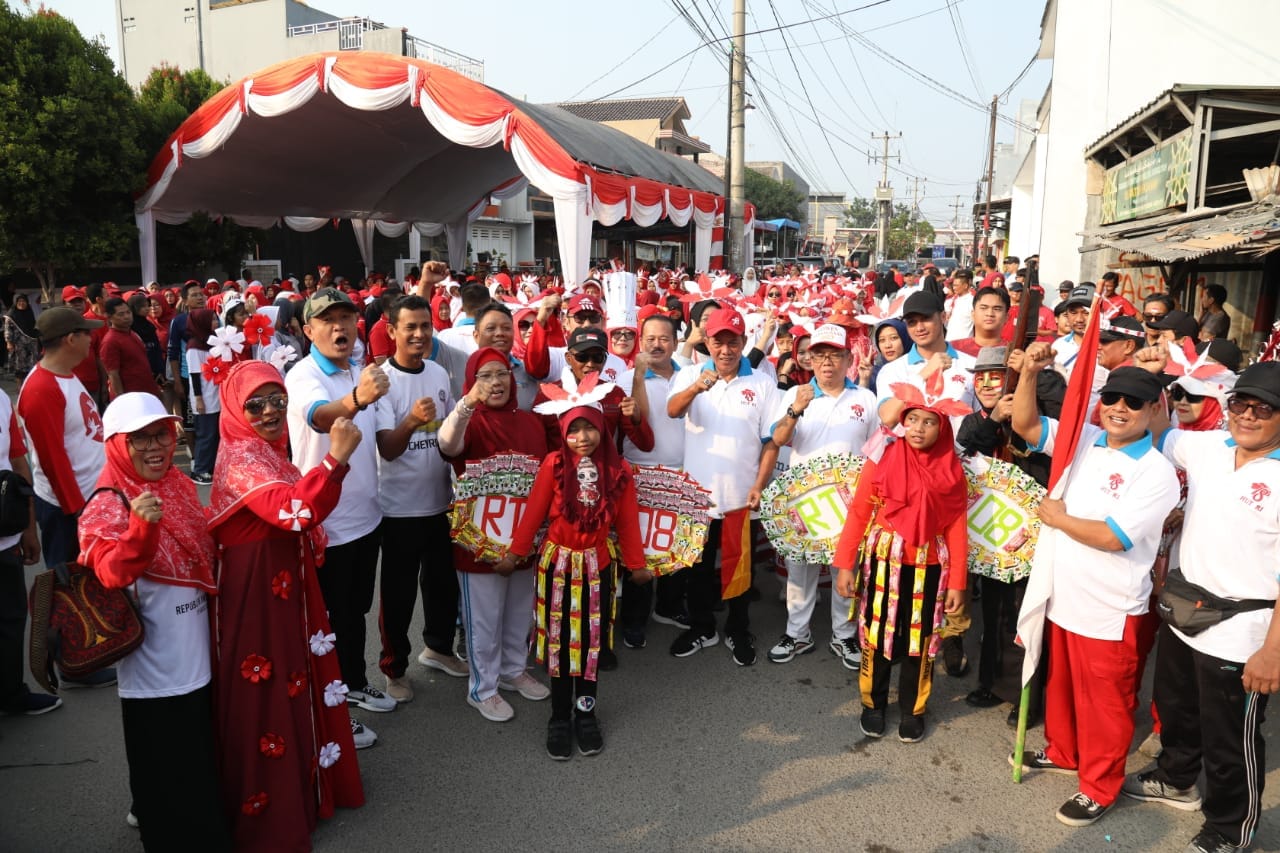 Melalui Bazar UMKM, kita memberikan dukungan kepada pelaku usaha mikro, kecil, dan menengah di Kota Serang
