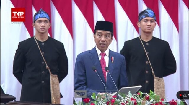 prospek pertumbuhan ekonomi nasional tahun 2023 diperkirakan mencapai 5,2 persen. Hal ini didasarkan pada evaluasi potensi ekonomi yang ada serta pertimbangan terhadap potensi risiko di masa mendatang.
