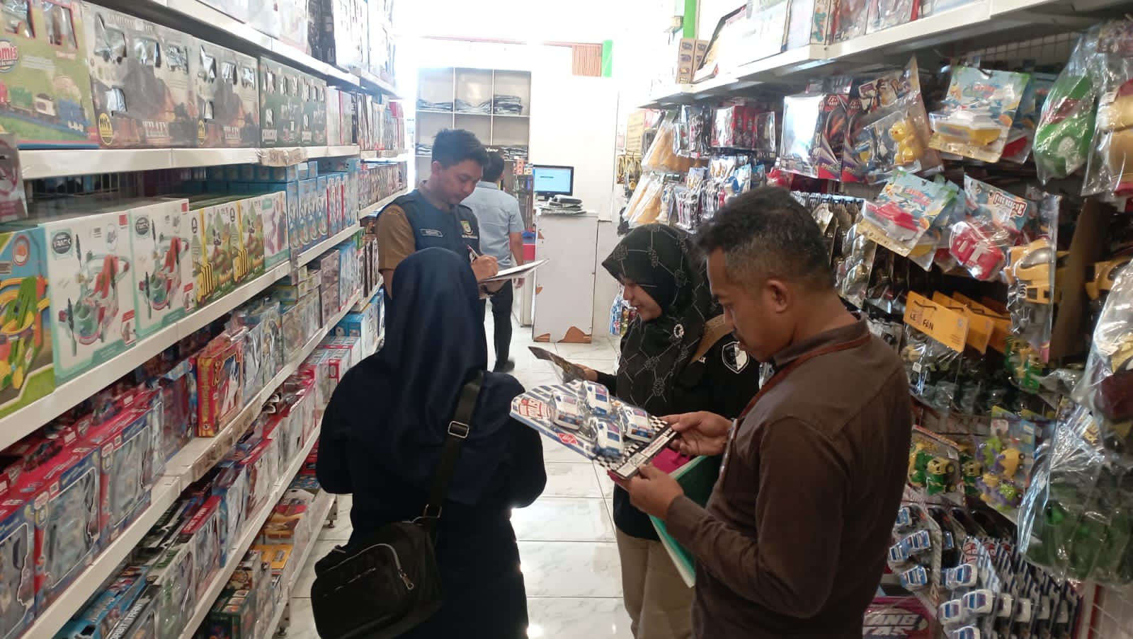 maianan tidak ber SNI (1)