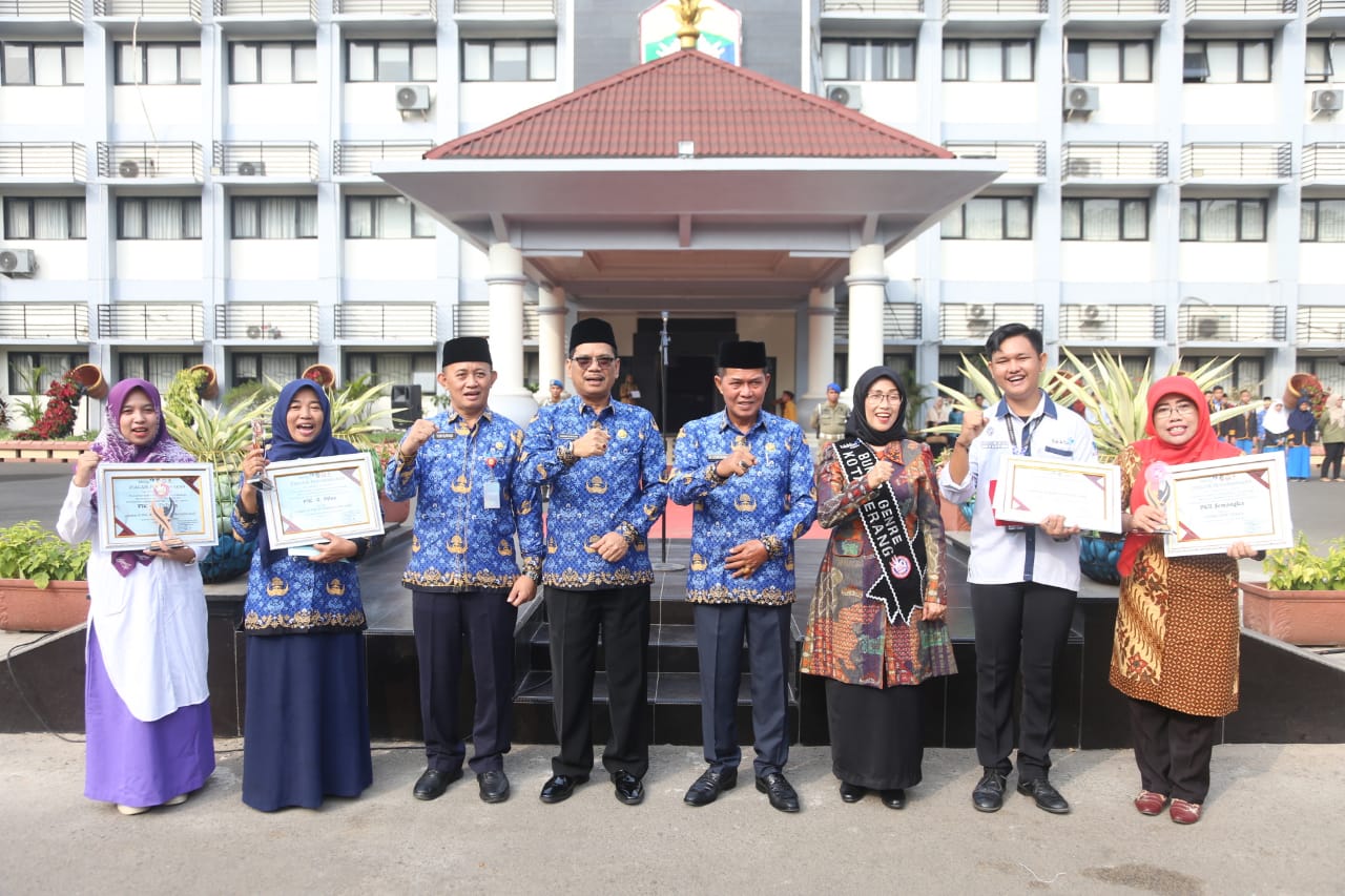 Wali kota Serang (3)