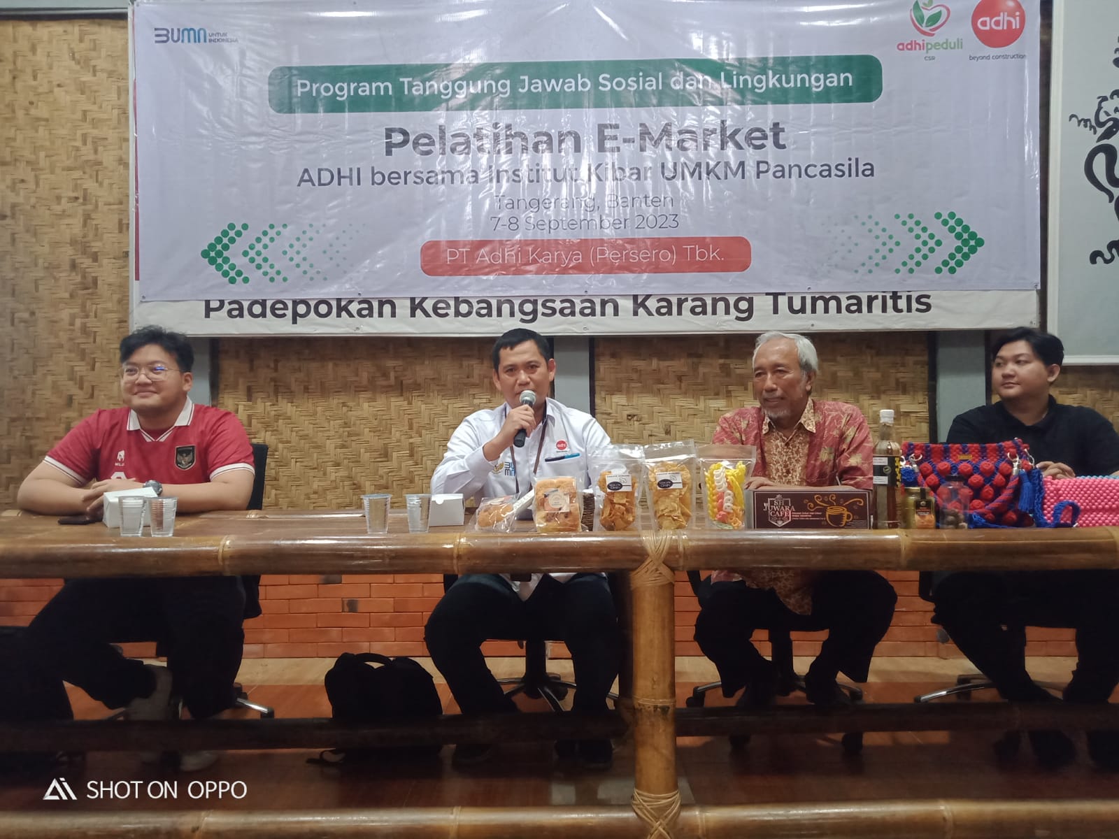 IKUP dan PT Adhi Karya Selenggarakan Pelatihan E-Market untuk UMKM di Tangerang