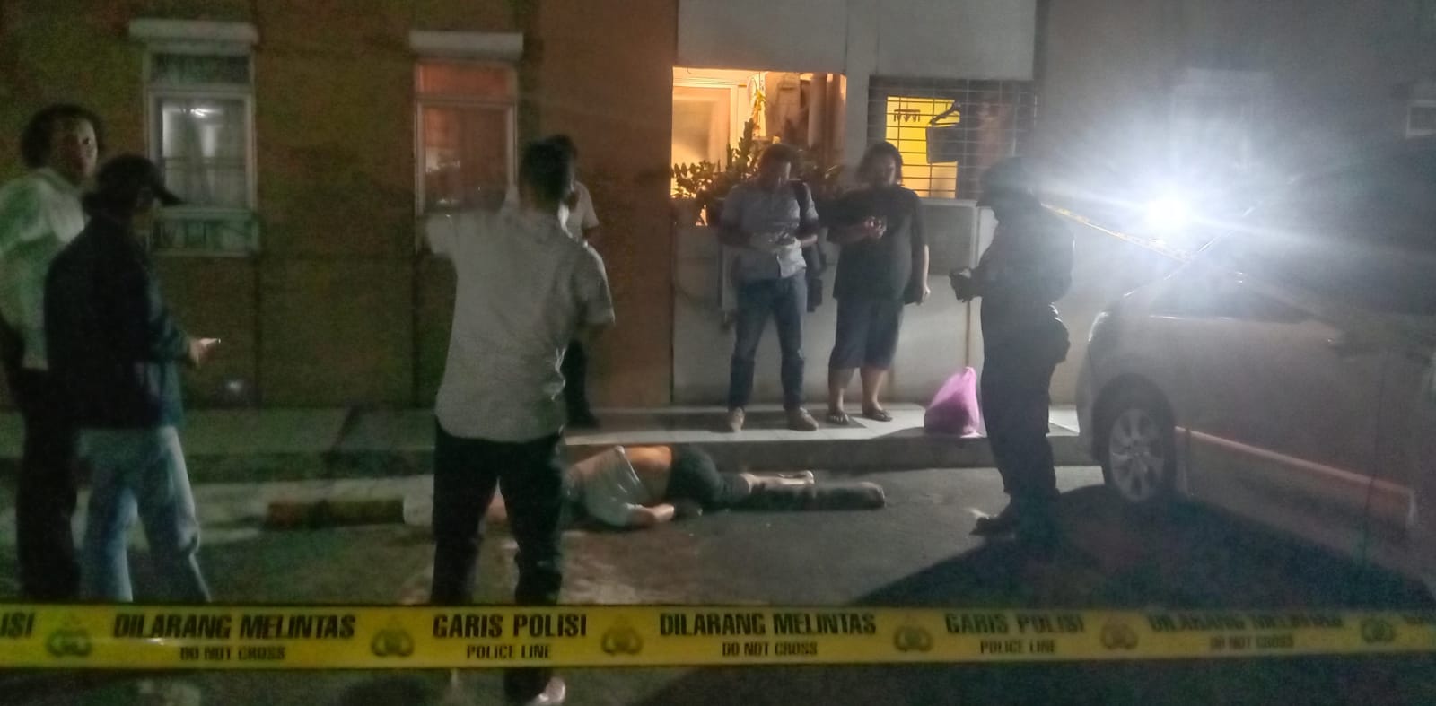 Pria Terjatuh di apartemen modernland