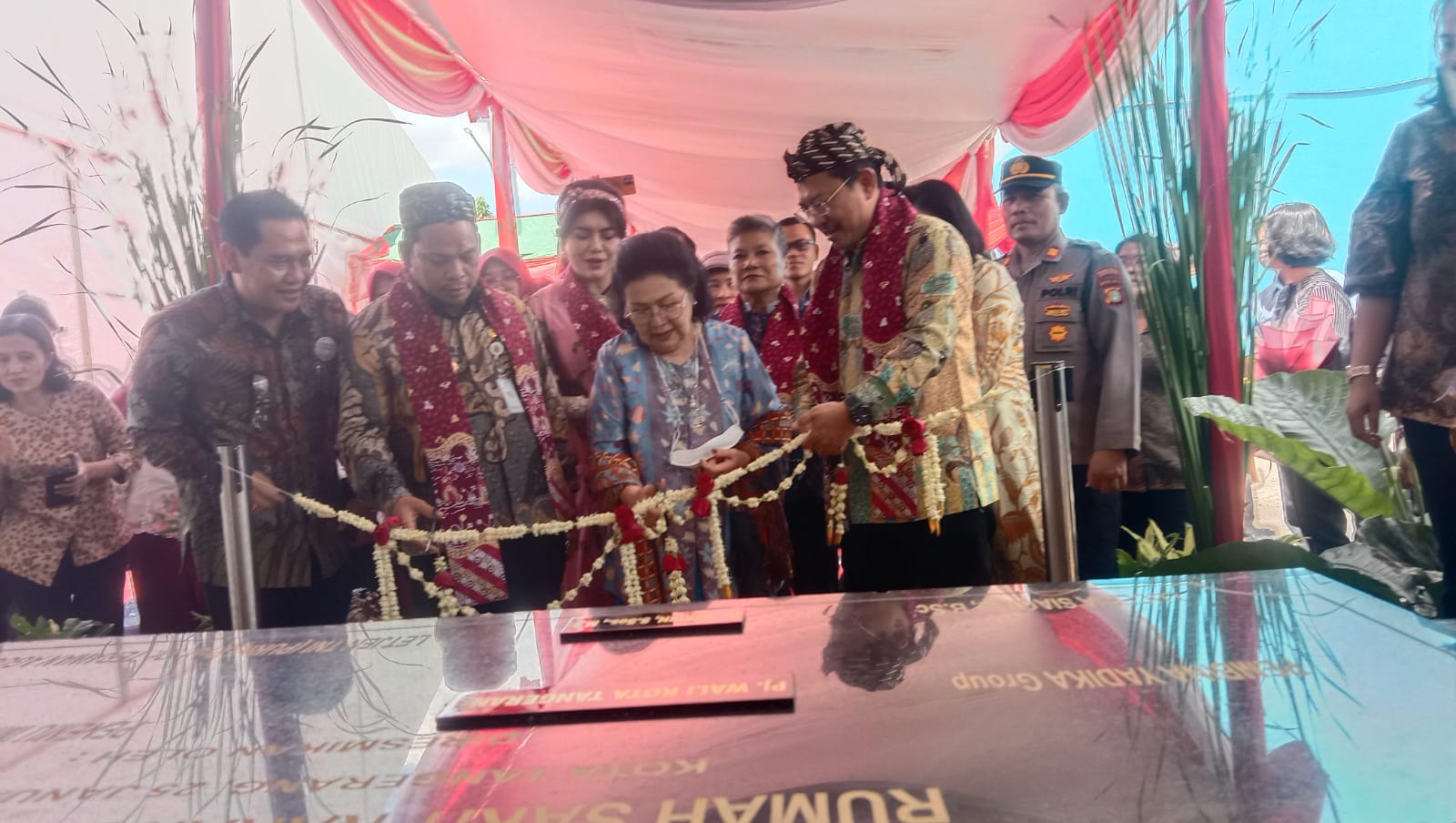 RS Karang Tengah Medika yang menghadirkan fasilitas imunoterapi