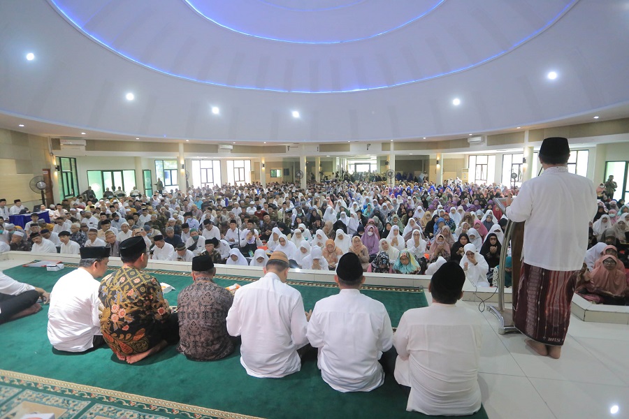 Jemaah Calon Haji Kota Tangerang Diminta Siapkan Fisik dan Mental Jemaah Calon Haji Kota Tangerang Diminta Siapkan Fisik dan Mental