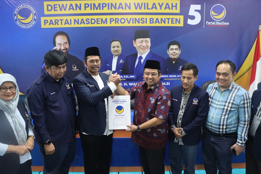 Arief R Wismansyah Resmi Mendaftar Sebagai Bakal Calon Gubernur Banten di Pilgub 2024