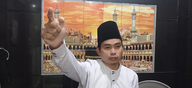 Meriahnya Pelaksanaan Salat Iduladha dan Pemotongan Hewan Kurban di Musola Miftahul Jannah