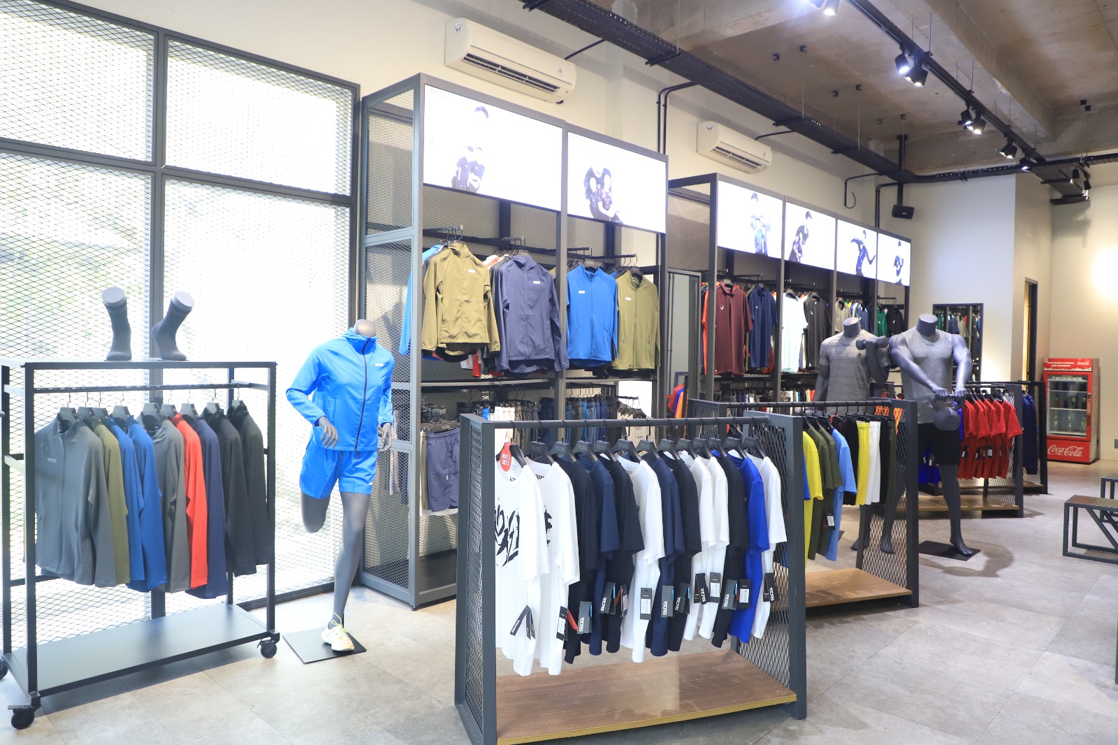  RIORS Store Buka di Kota Tangerang, Cek Ini Lokasinya!