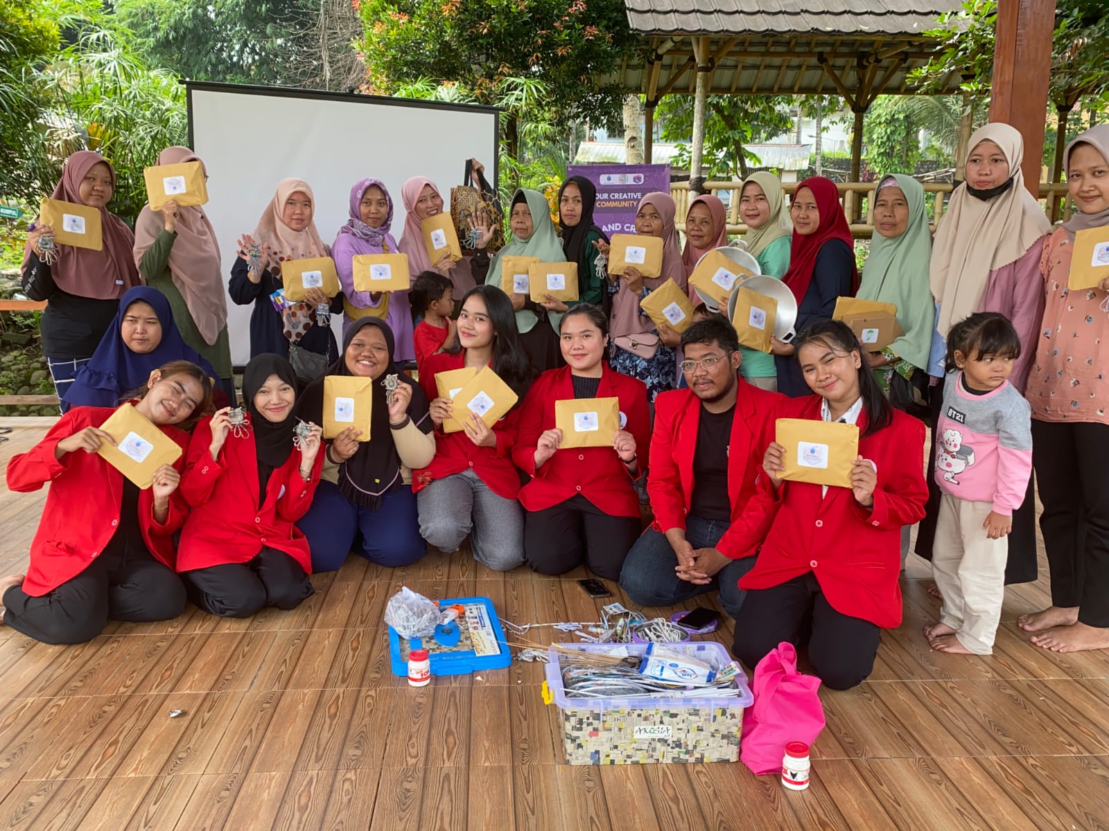 Mahasiswa Universitas Mercu Buana Laksanakan Kuliah Peduli Negeri di Ekowisata Kranggan