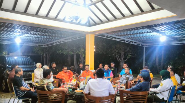 8 Partai Koalisi Non Parlemen Kota Tangerang Menghadap ke Sachrudin