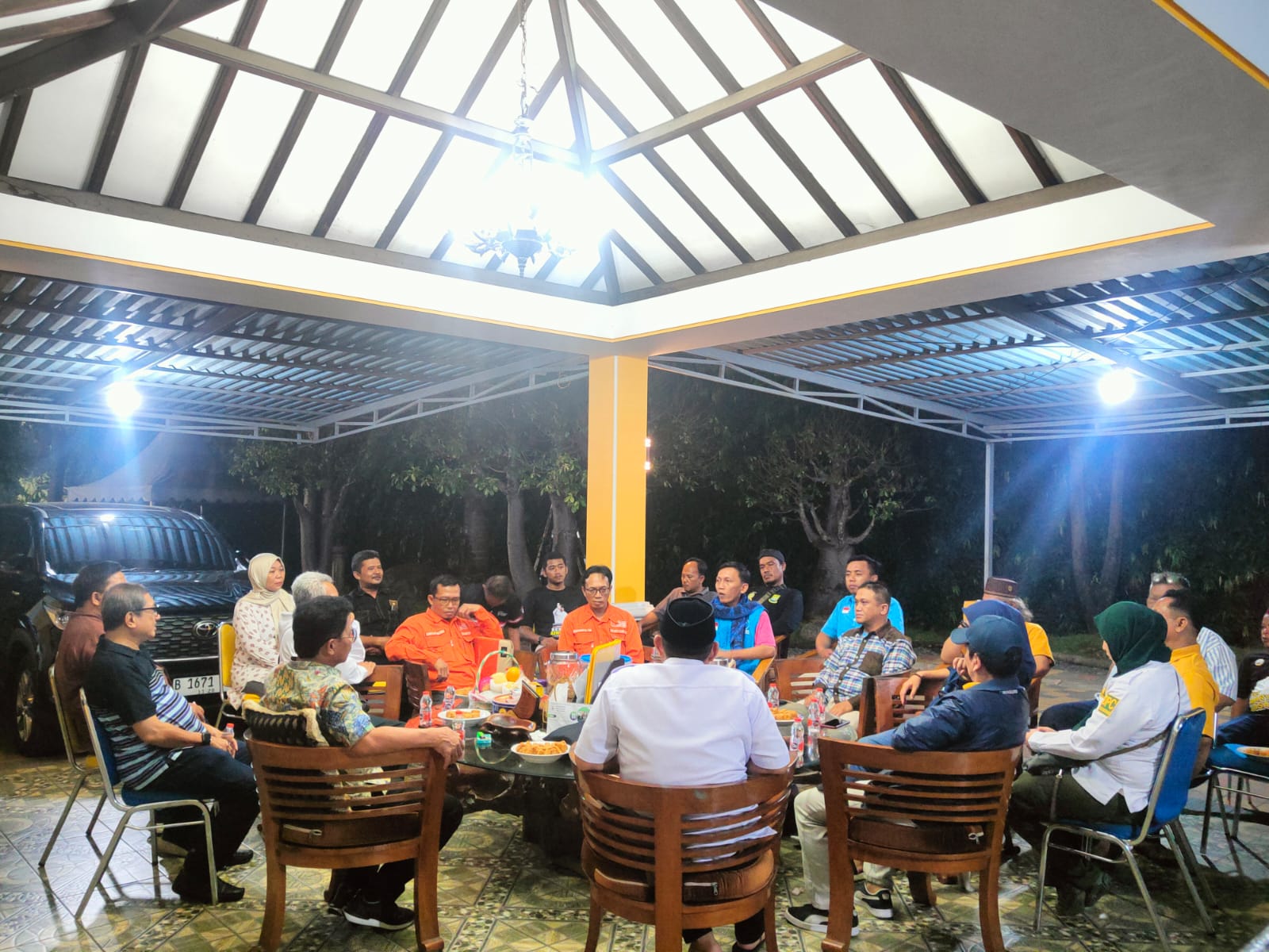 8 Partai Koalisi Non Parlemen Kota Tangerang Menghadap ke Sachrudin