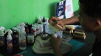 Cari Cuci Sepatu di Tangerang, Bisa ke Papa Project Shoes Care