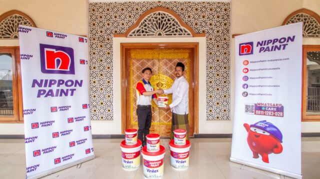 Dukung Kenyamanan Ibadah, Nippon Paint Sumbang 5600 Liter Cat untuk 416 Masjid di Banten