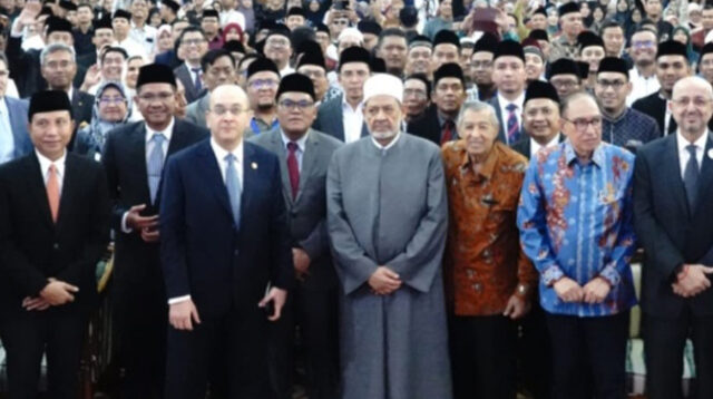 Grand Syekh Al Azhar Serukan Kerukunan Umat, Apresiasi Indonesia Bela Palestina