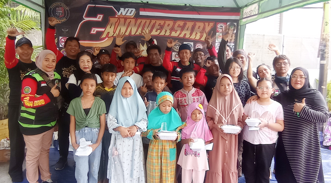 Keluarga Besar Ojek Online Tamansari Peduli Anak Yatim Piatu