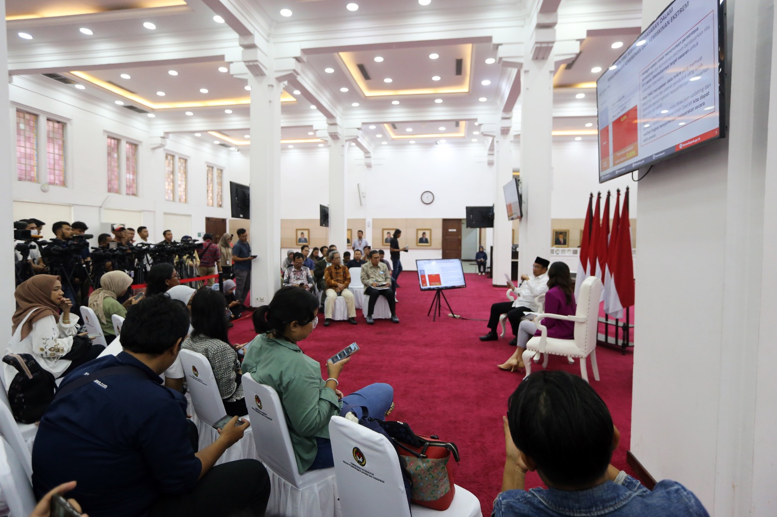Angka Kemiskinan Ekstrem Semester I Tahun 2024 Diklaim Pemerintah Turun 0,33 Persen Angka Kemiskinan Ekstrem Semester I Tahun 2024 Diklaim Pemerintah Turun 0,33 Persen