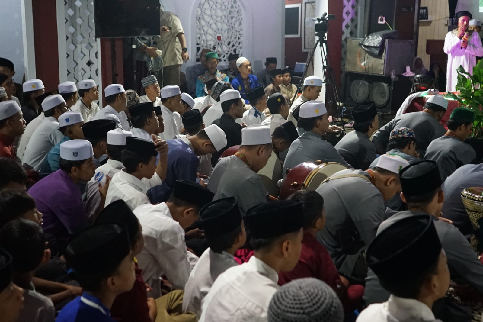 Dalam Rangka Menyambut Bulan Muharram, Katar Poris Plawad Indah ajak masyarakat bersholawat