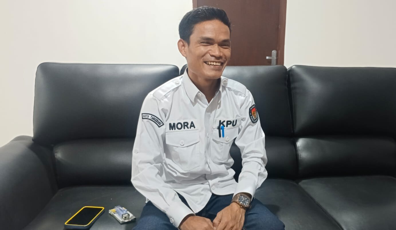KPU Kota Tangerang Sukses Coklit 100 Persen, Data Pemilih Baru Capai 12.803 Jiwa KPU Kota Tangerang Sukses Coklit 100 Persen, Data Pemilih Baru Capai 12.803 Jiwa