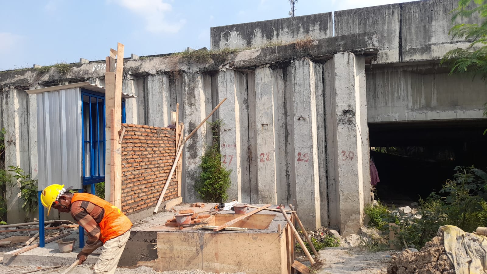 Tangani Banjir di Desa Koper Kecamatan Kresek, DBMSDA Bangun Rumah Pompa