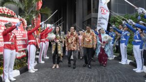 Supratman Andi Agtas melakukan serah terima jabatan (sertijab) Menteri Hukum dan HAM bersama Yasonna H. Laoly, Selasa (20/8/2024). Sertijab dilakukan setelah Supratman dilantik oleh Presiden Joko Widodo