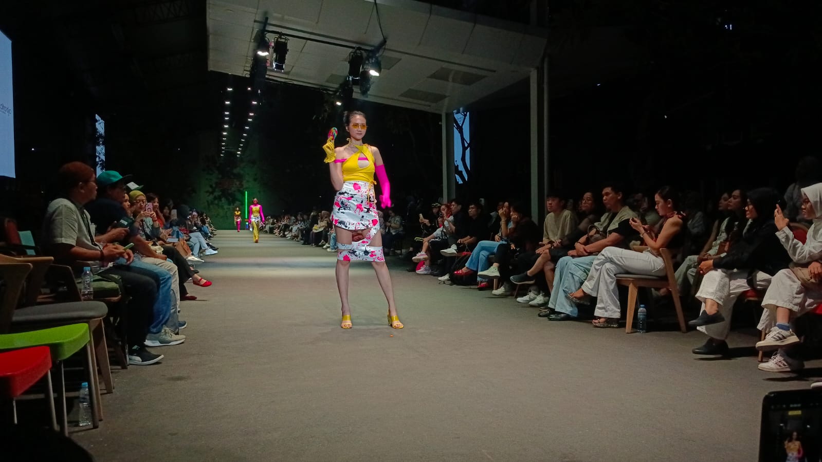 LPTB Susan Budihardjo mempresentasikan koleksi SYNKR.ON JF3 Fashion Festival 2024