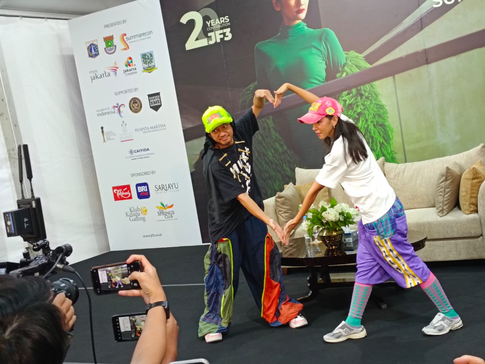 Future Loundry Pamerkan 35 Koleksi "Deepscroll Healing" di JF3 2024