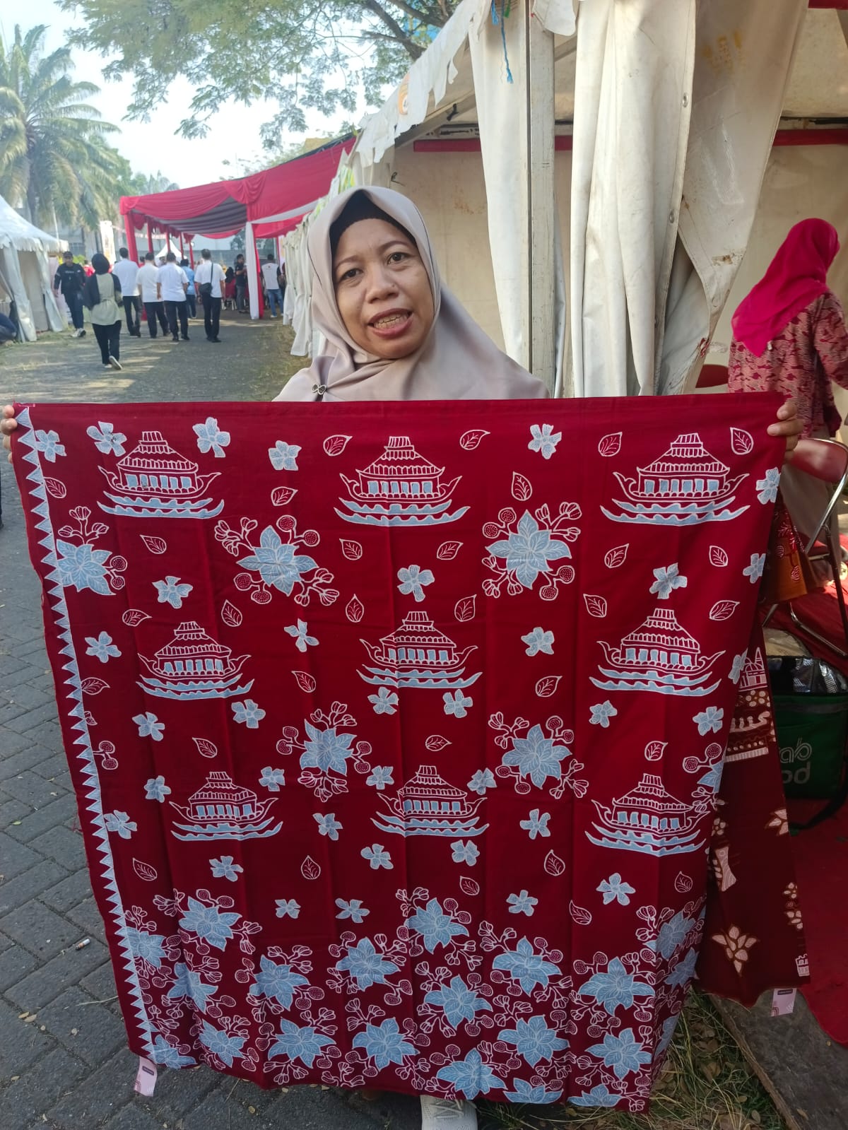 UMKM Batik Umi Aiman Meriahkan Tangerang Great Sale
