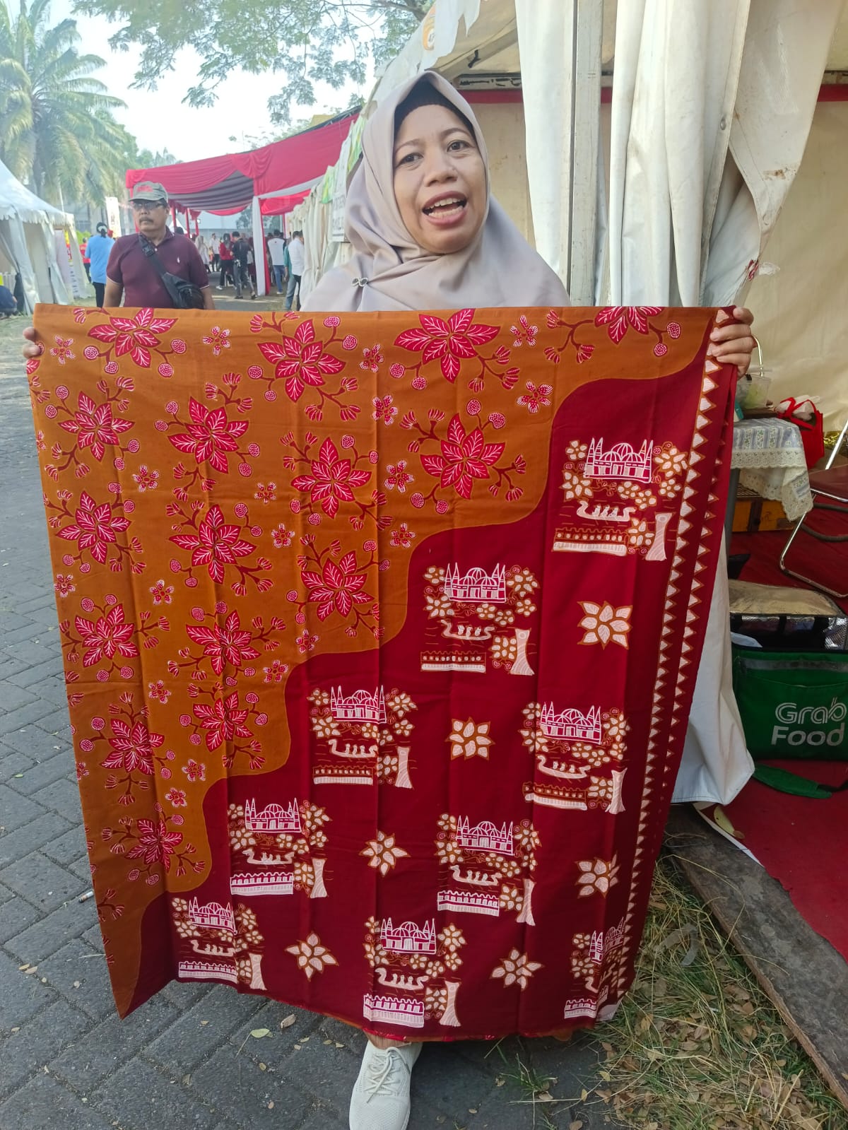 UMKM Batik Umi Aiman Meriahkan Tangerang Great Sale