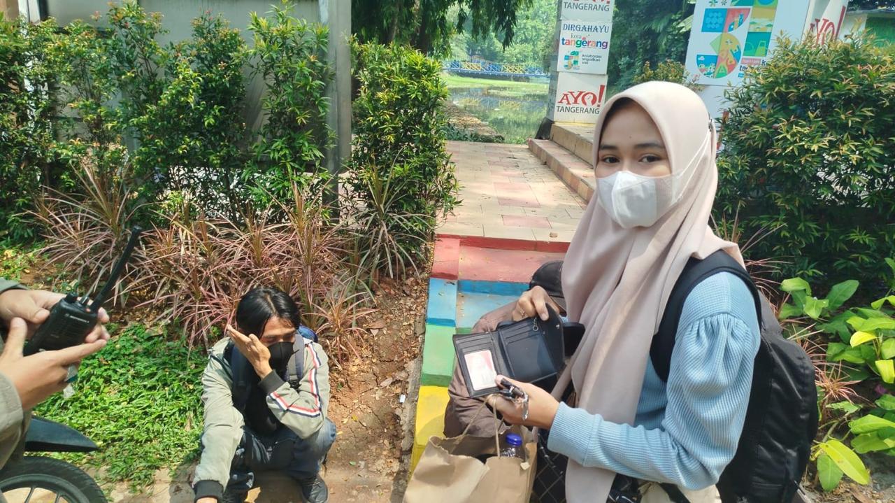 Aksi perampasan di angkot