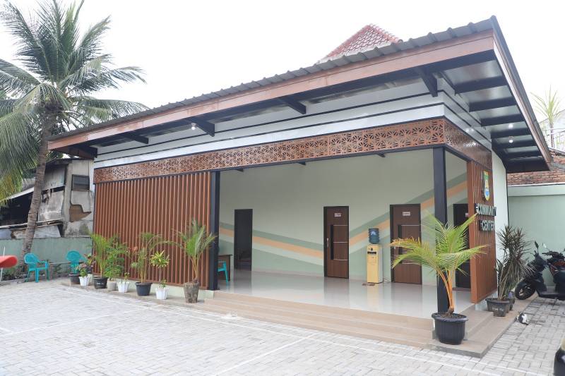 Pemkot Tangerang berencana melakukan pembangunan 15 pusat komunitas (community center) yang tersebar di seluruh wilayah di Kota Tangerang.