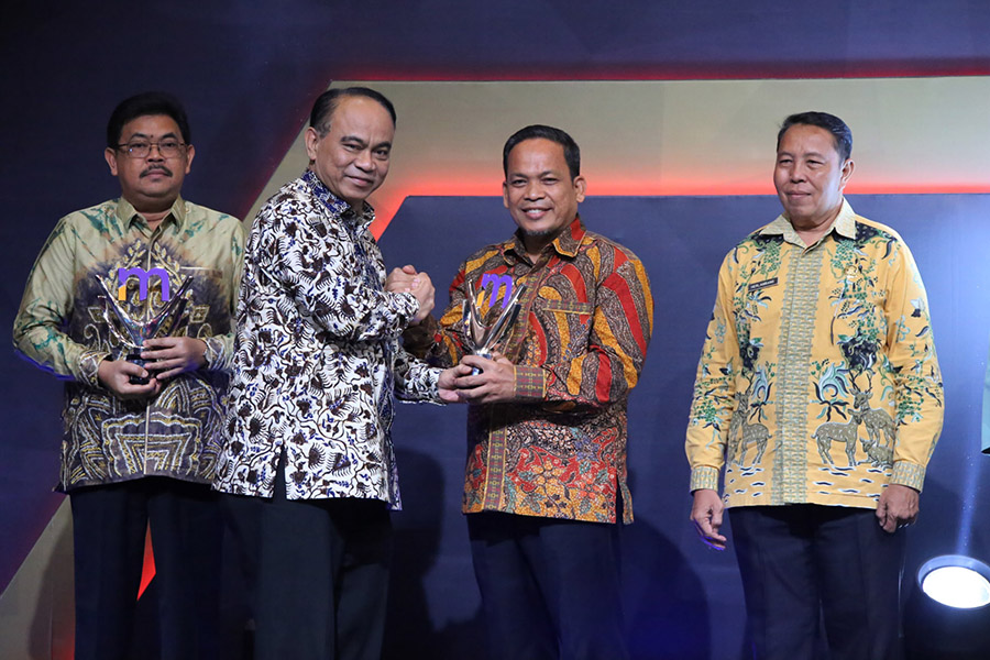 Kota Tangerang Raih Penghargaan Smart City di Merdeka Awards