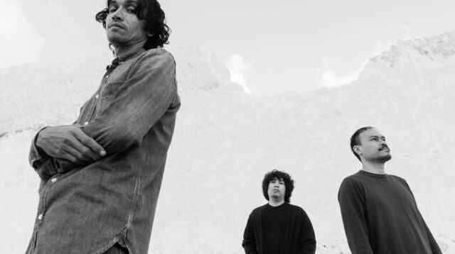 Zat Kimia Rilis Single "Mata Hari" Setelah Vakum 5 Tahun