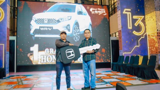Bulan penuh keceriaan, pusat perbelanjaan Tangcity Mall memberikan keceriaan kepada pengunjung setianya melalui Smart Shopper Surprize