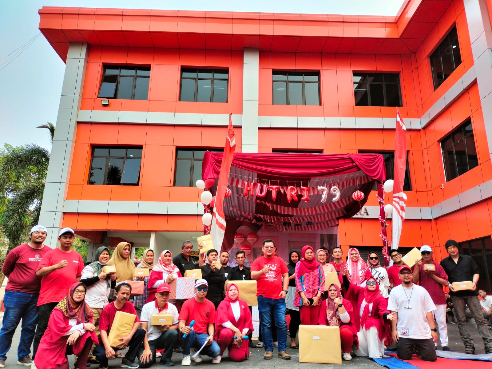 Samsat Cikokol Gelar Lomba Seru HUT RI ke-79