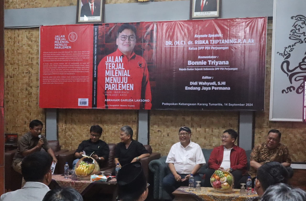  Abraham Garuda Laksono Luncurkan Buku Jalan Terjal Milenial Menuju Parlemen