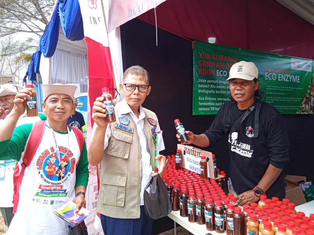 PMI Kota Tangerang Kenalkan Eco Enzyme di Latihan Gabungan Sibat 2024