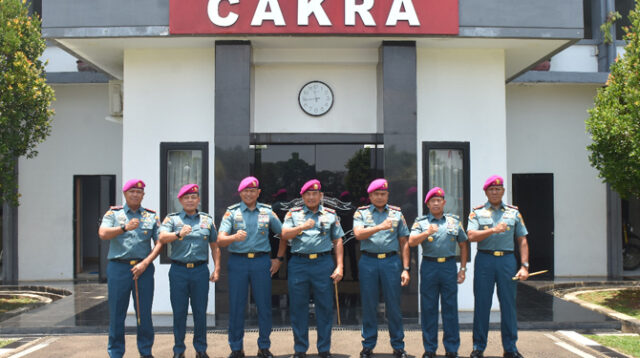 Dankormar Terima Laporan Kenaikan Pangkat Pati Korps Marinir