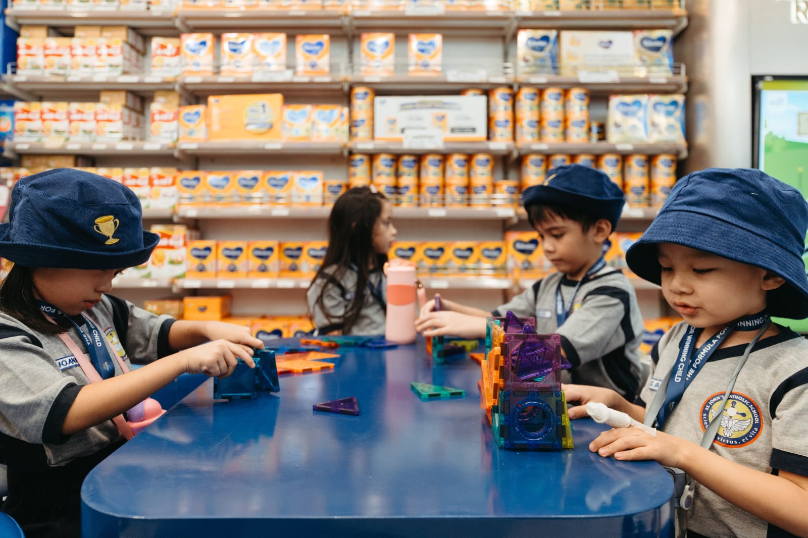 Nutrilon Royal Buka Flagship Store di Raja Susu BSD, Hadirkan Pengalaman Belanja Premium