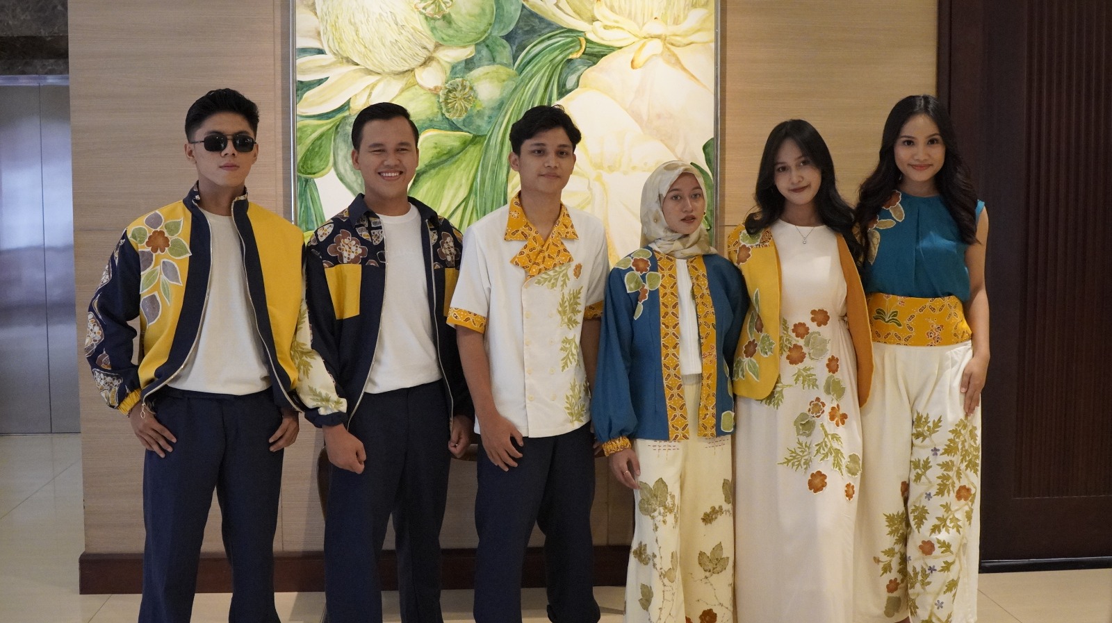 Workshop Ecoprint di Santika Bintaro, Meriahkan Hari Batik Nasional