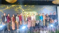 Harmoni Batik Gala Night: Perayaan 30 Tahun ARYADUTA Lippo Village dan ARYADUTA Country Club Harmoni Batik Gala Night: Perayaan 30 Tahun ARYADUTA Lippo Village dan ARYADUTA Country Club