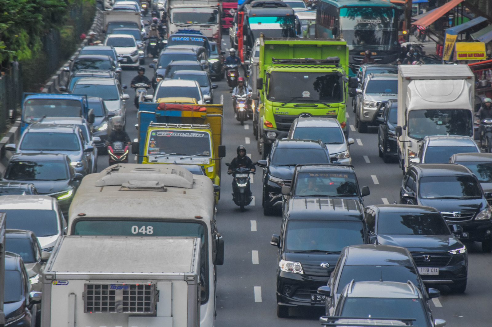 Kemacetan Parah di Jalan MH. Thamrin Imbas Perbaikan Jalan