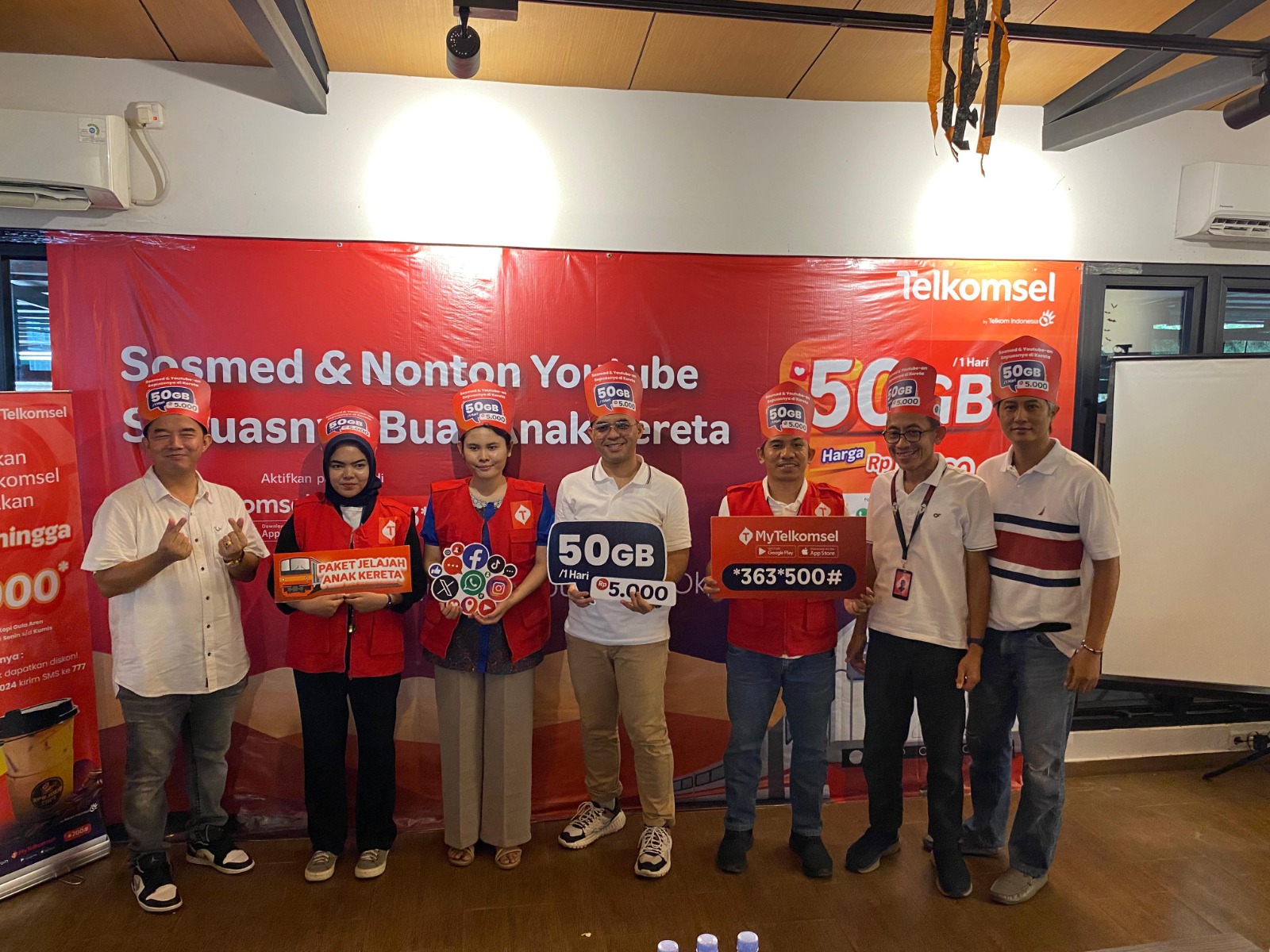 Telkomsel Luncurkan Paket Jelajah AnKer, Khusus Pengguna Kereta Rel Listrik Rute Cisauk - Tanah Abang