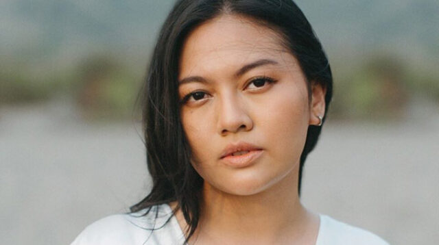 Clara Riva Sapa Penggemar dengan Single Terbaru "Alasan Klasik"