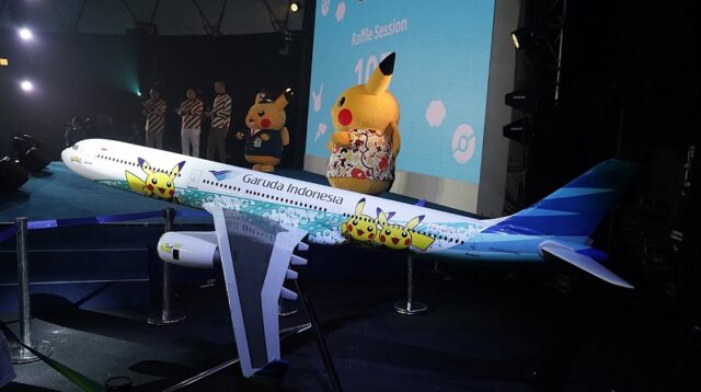 Garuda Indonesia Hadirkan Pikachu Berkemeja Batik, Pikachu Jet GA-2 Siap Terbang!