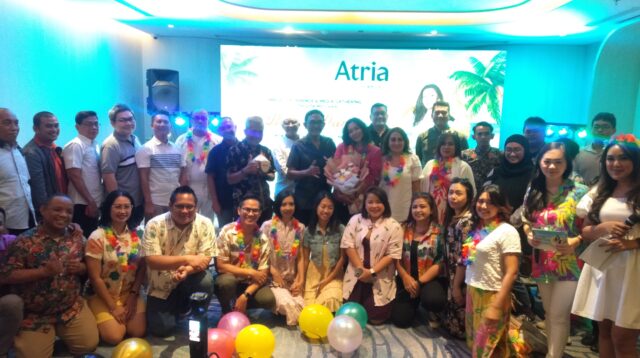 Atria Hotel Gading Serpong Sambut Tahun Baru 2025 dengan Gala Dinner "Colorful Beach Party"
