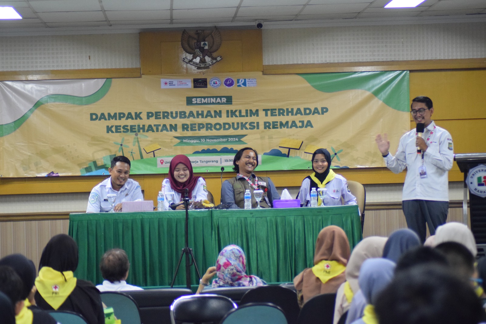 KSR PMI Kota Tangerang Adakan Seminar Dampak Perubahan Iklim Terhadap Kesehatan Reproduksi Remaja