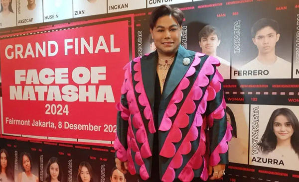 Ivan Gunawan Beraksi di Face of Natasha 2024: Juri dan Perancang Gaun Finalis